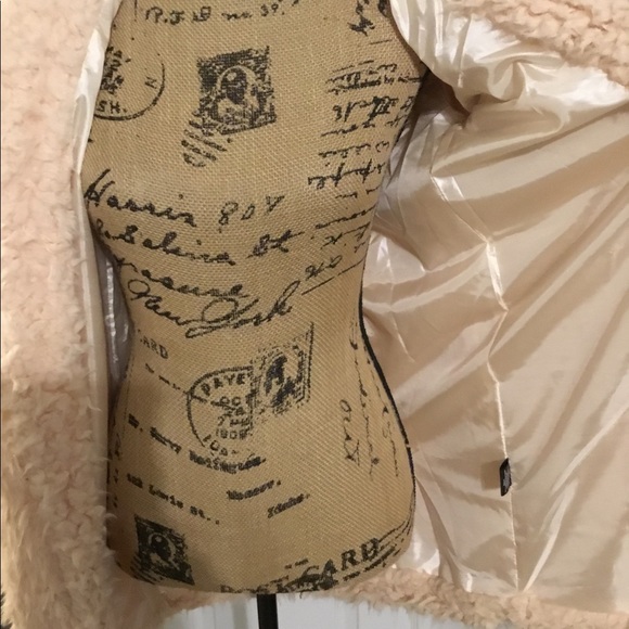 Faux Fur Jacket 1Size Med Left! - Picture 2 of 6
